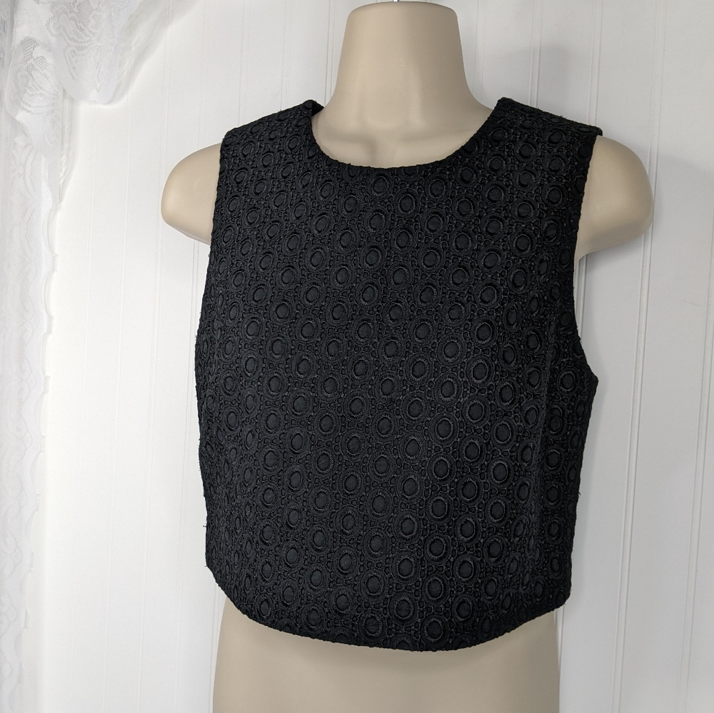 THEORY Yuranda Black Eyelet Tank Sz S - Picture 4 of 11